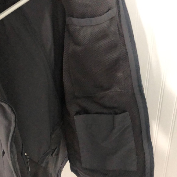 TRAVELSMITH xs CARGO VEST pocket in & out EUC #7750 - Picture 8 of 11